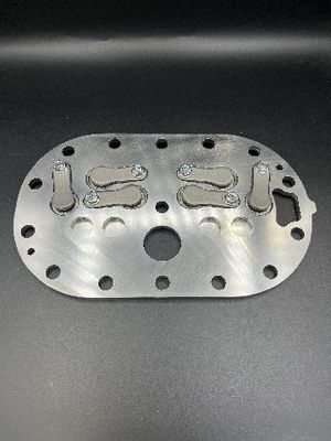 Płyta zaworowa sprężarki ze stali nierdzewnej z ogranicznikiem i regulatorem ciśnienia w procesie odlewania dla zastosowań przemysłowych